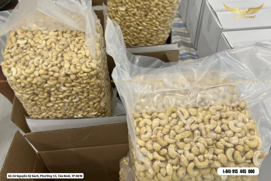 Mẫu sản phẩm được đóng gói bằng túi hút chân không